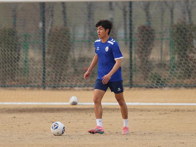 泰安天贶备战新赛季中乙联赛 新援加盟迎战泰山