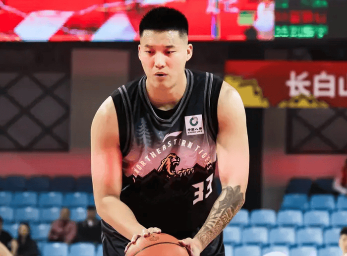 吉林力克四川曾繁日全面爆发砍16+12引领球队大胜