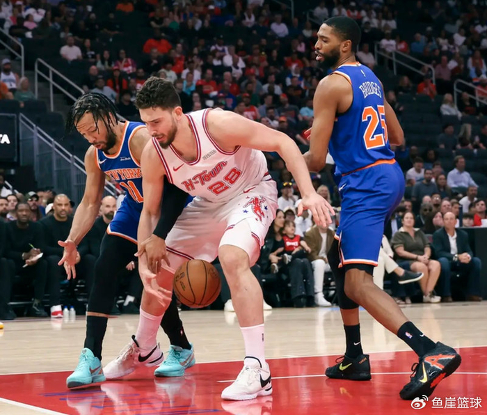 火箭力克尼克斯杜兰特27分引领进攻风暴