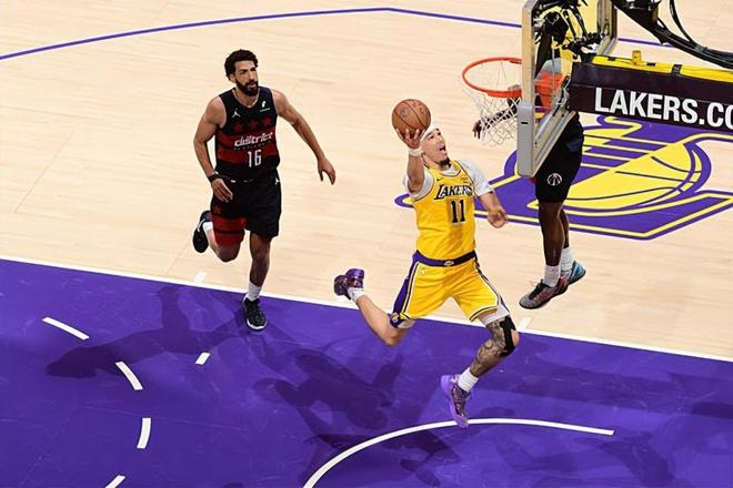 贾克森·海斯天赋被低估，湖人角色受限难掩潜力