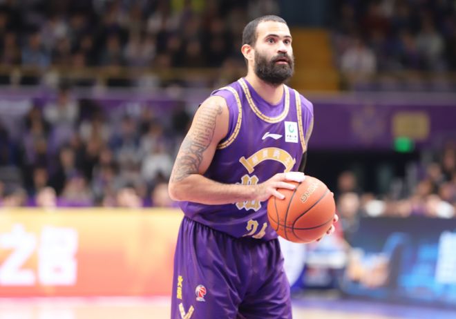 里勒狂砍46分率队逆转浙江终结三连败