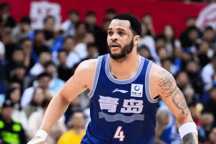 广东加时逆转青岛 王洪泽生涯新高助球队24胜紧