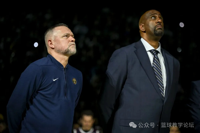 迈克-马龙加盟北卡罗来纳大学执教引热议